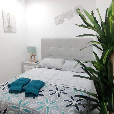 - Lujo - Parking, Maquina Arcade, Wifi Y Netflix Apartamento Oviedo Exterior foto